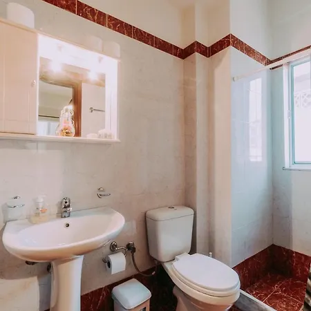 House In The Center *